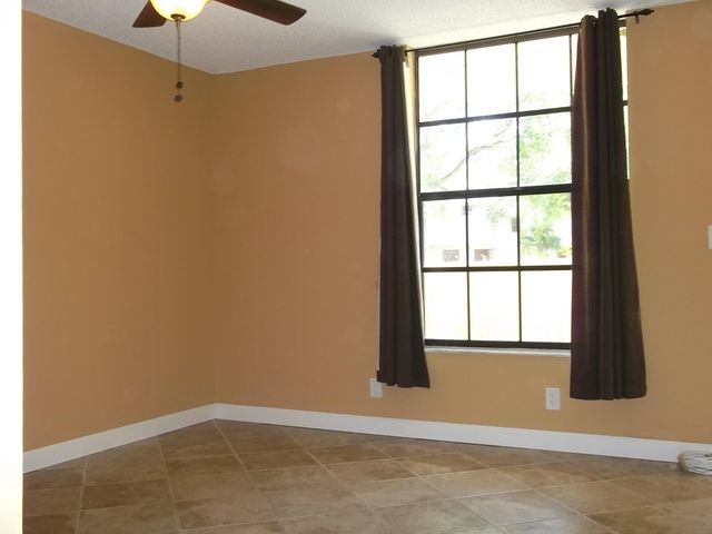 743 SE 1st Way, Deerfield Beach, FL 33441