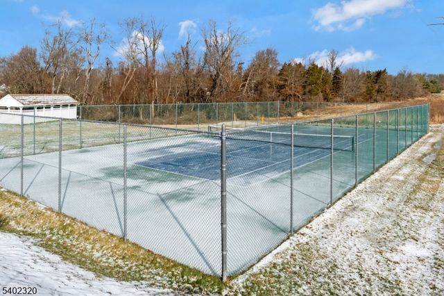 1515 Longley Ct, Branchburg Twp., NJ 08876