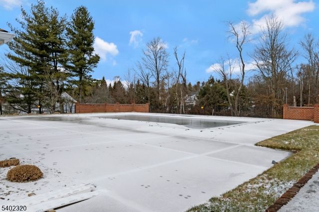 1515 Longley Ct, Branchburg Twp., NJ 08876