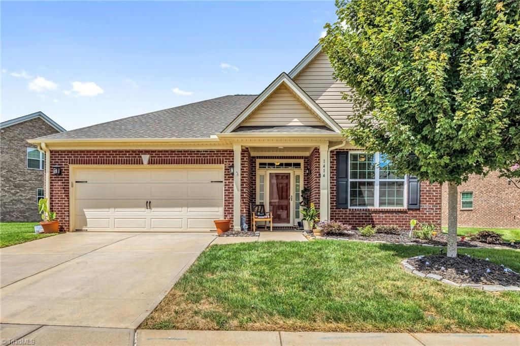 1414 Blooming Mountain Way, Kernersville, NC 27284