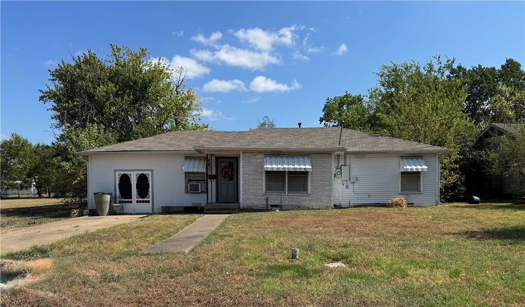 1412 Burt Street, Bryan, TX 77802 — exterior
