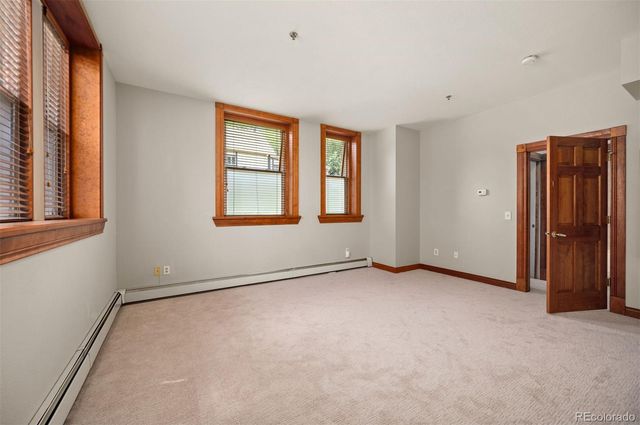 3249 W Fairview Place 117, Denver, CO 80211