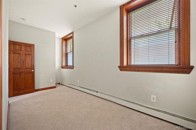 3249 W Fairview Place 117, Denver, CO 80211