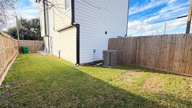7954 Sayers Street A, Houston, TX 77016