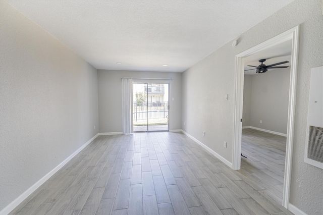 13151 Walden Road 155, Montgomery, TX 77356