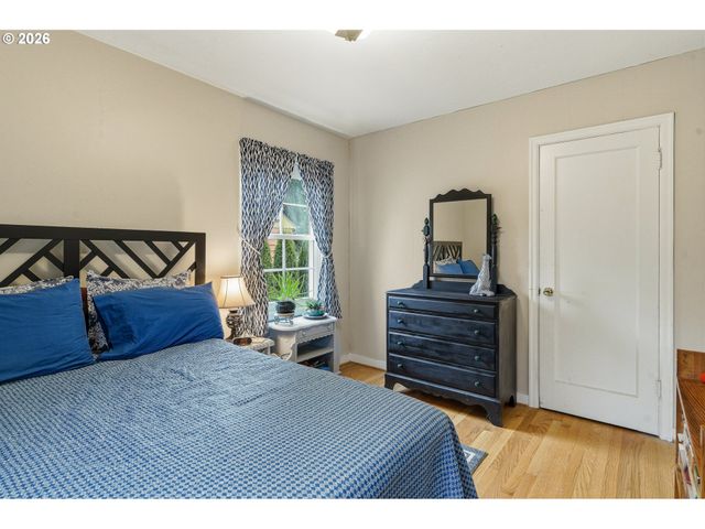 3629 Se BROOKLYN St, Portland, OR 97202