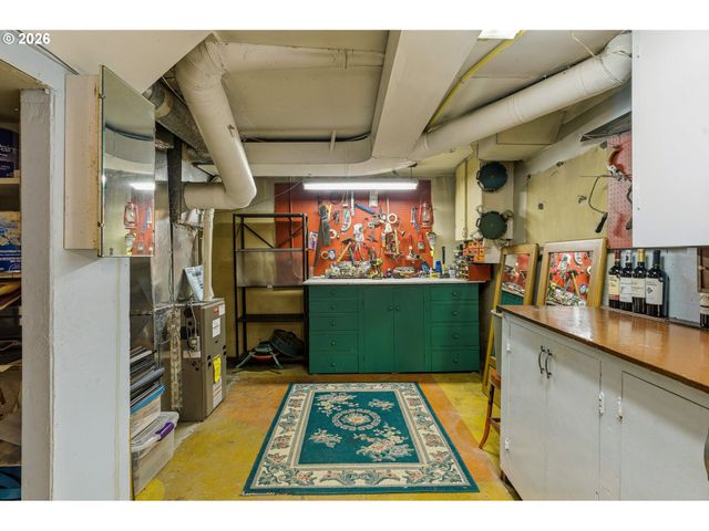 3629 Se BROOKLYN St, Portland, OR 97202