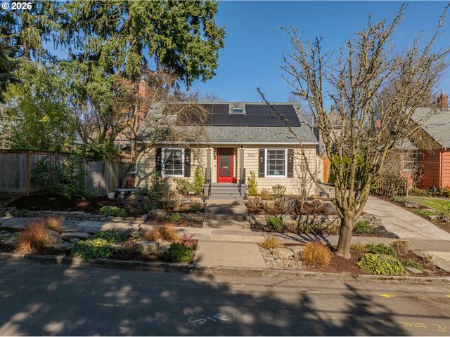 3629 Se BROOKLYN St, Portland, OR 97202