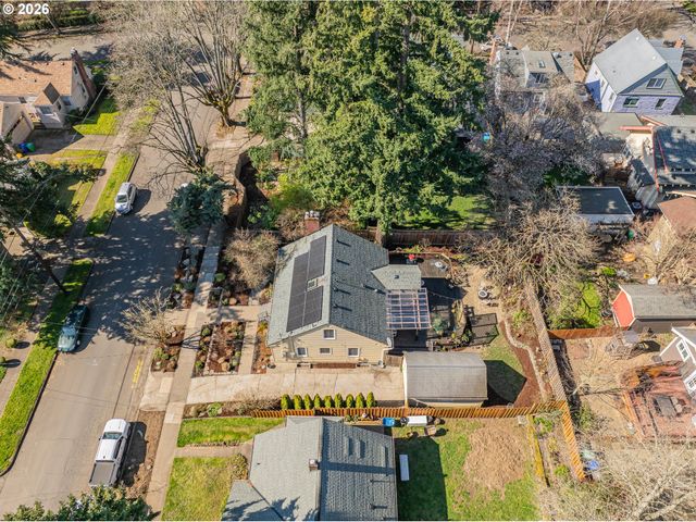 3629 Se BROOKLYN St, Portland, OR 97202