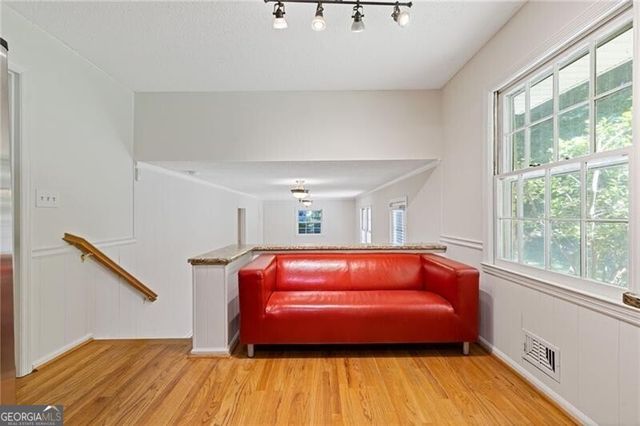 2461 Woodside Way, Atlanta, GA 30341
