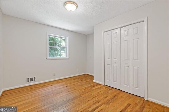 2461 Woodside Way, Atlanta, GA 30341