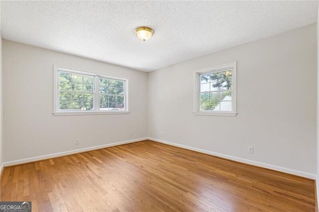 2461 Woodside Way, Atlanta, GA 30341