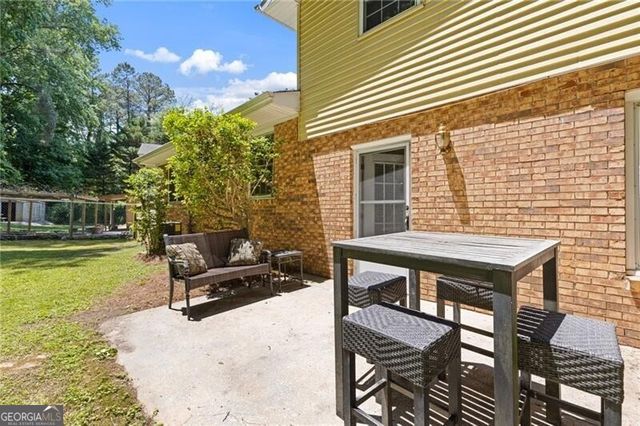 2461 Woodside Way, Atlanta, GA 30341