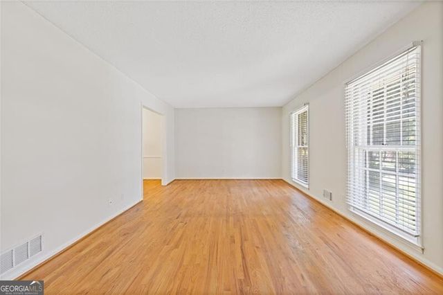 2461 Woodside Way, Atlanta, GA 30341