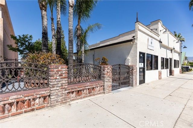 819 Orange Street, Redlands, CA 92374