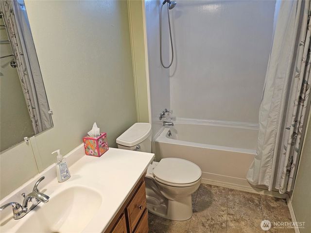 106 Maulwee Drive, Silver Creek, WA 98585
