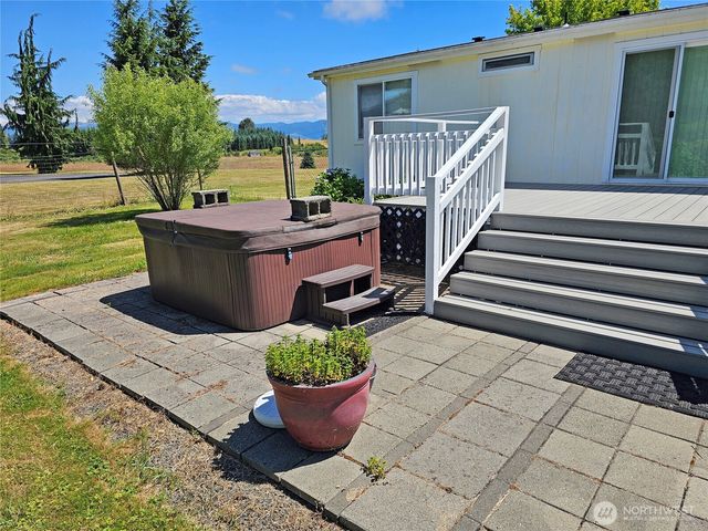 106 Maulwee Drive, Silver Creek, WA 98585