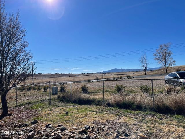 6076 N VIEWPOINT Drive, Prescott Valley, AZ 86314