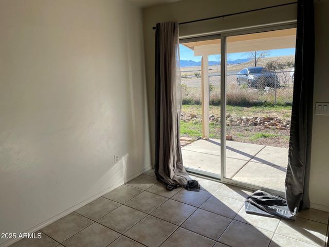 6076 N VIEWPOINT Drive, Prescott Valley, AZ 86314