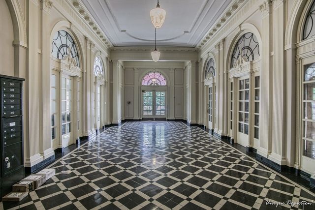 354 N Main St 303, Andover, MA 01810