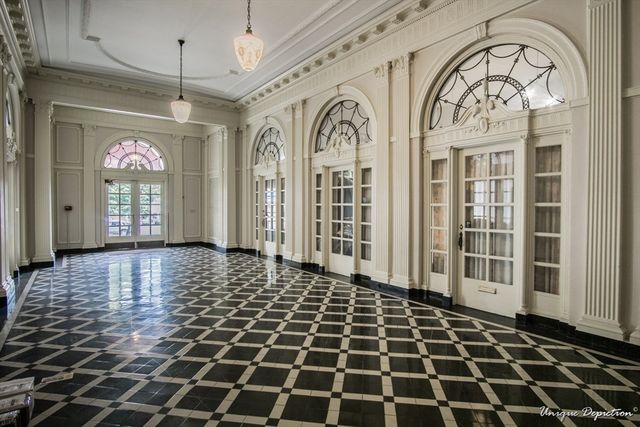 354 N Main St 303, Andover, MA 01810