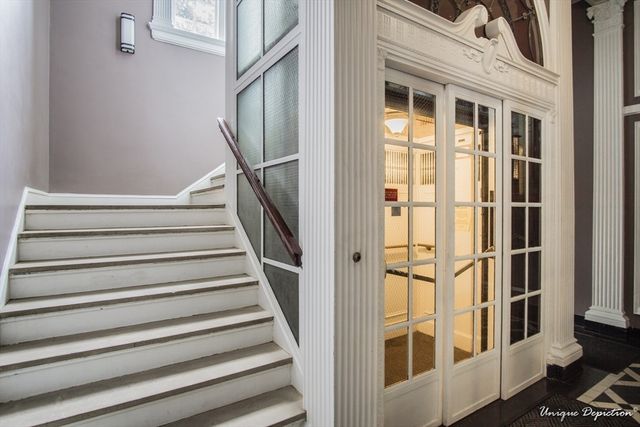 354 N Main St 303, Andover, MA 01810