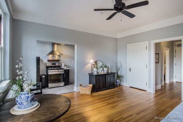 354 N Main St 303, Andover, MA 01810