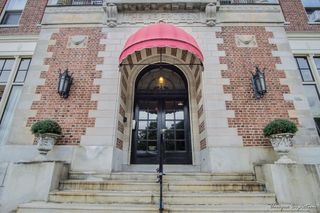 354 N Main St 303, Andover, MA 01810