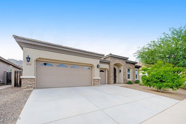 417 E SUMMERSIDE Road, Phoenix, AZ 85042