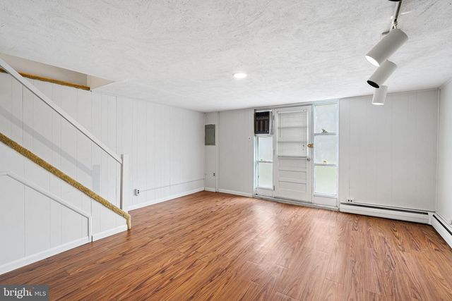 1123 TABOR PL, Philadelphia, PA 19111