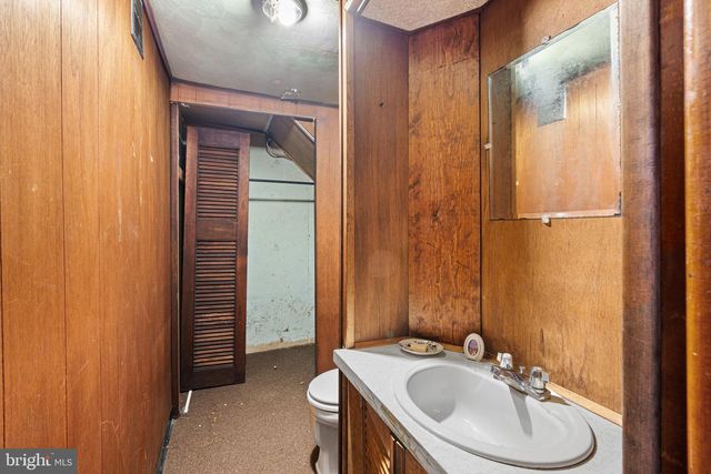 1123 TABOR PL, Philadelphia, PA 19111