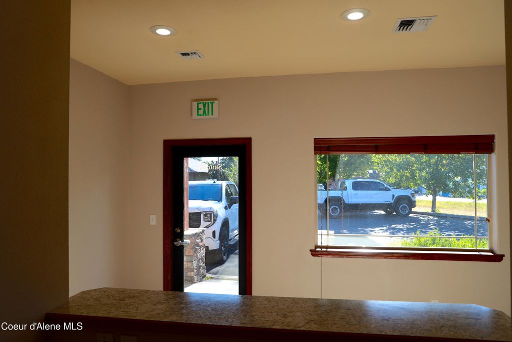 1215 Michigan St, Sandpoint, ID 83864 photo 7