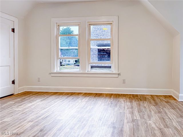 270 Hollywood Boulevard, Steubenville, OH 43952