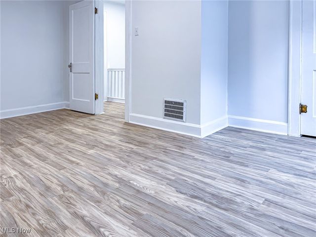 270 Hollywood Boulevard, Steubenville, OH 43952