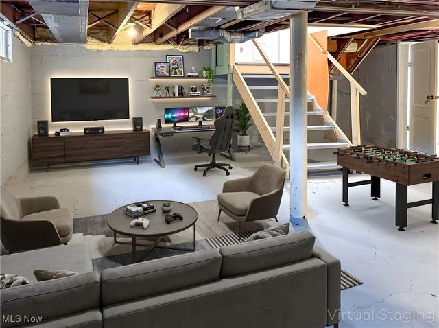 270 Hollywood Boulevard, Steubenville, OH 43952