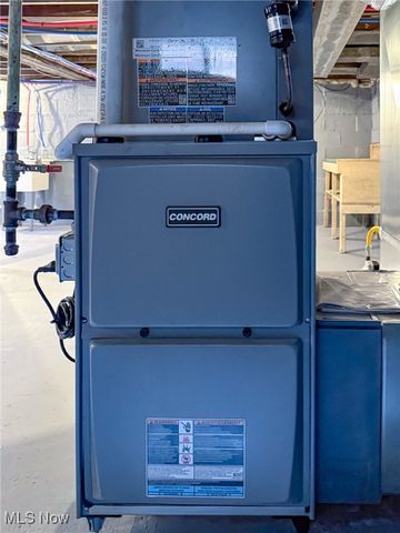 270 Hollywood Boulevard, Steubenville, OH 43952