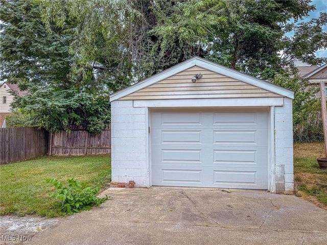 270 Hollywood Boulevard, Steubenville, OH 43952