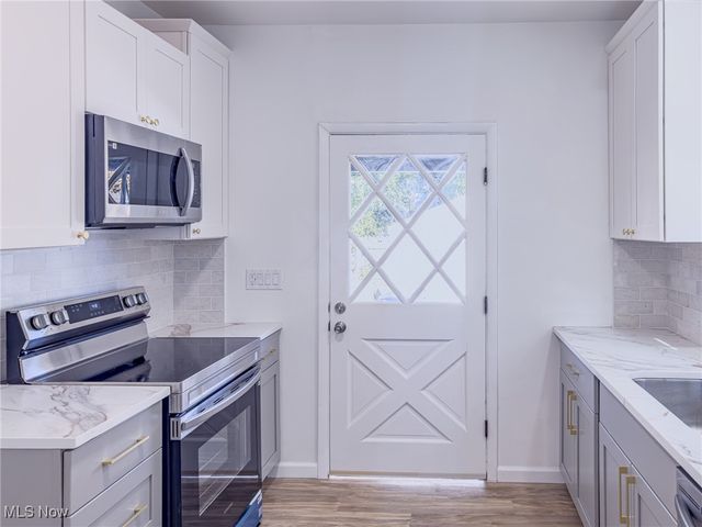 270 Hollywood Boulevard, Steubenville, OH 43952