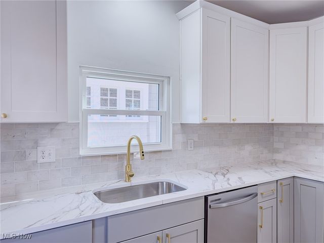 270 Hollywood Boulevard, Steubenville, OH 43952