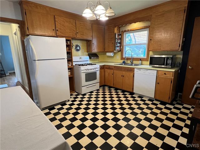 210 Clinton Avenue, Cortland, NY 13045