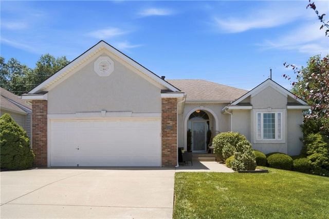 9428 N Ditzler Avenue, Kansas City, MO 64157