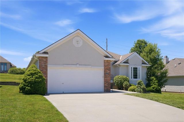 9428 N Ditzler Avenue, Kansas City, MO 64157