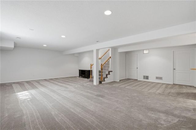 9428 N Ditzler Avenue, Kansas City, MO 64157