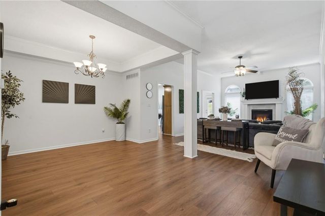 9428 N Ditzler Avenue, Kansas City, MO 64157