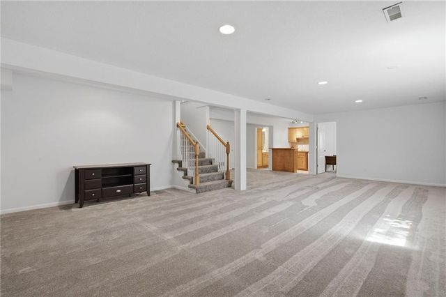 9428 N Ditzler Avenue, Kansas City, MO 64157