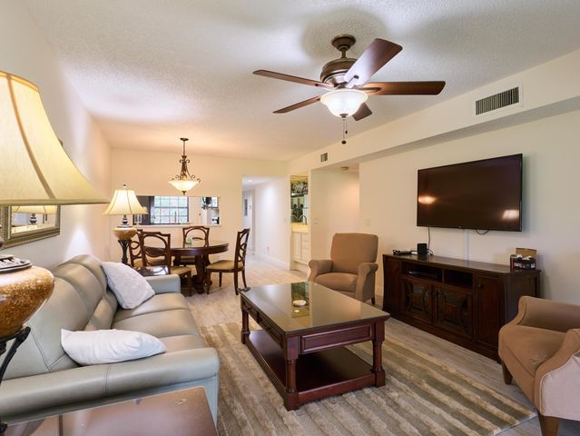 2001 Keystone Drive S A, Jupiter, FL 33458