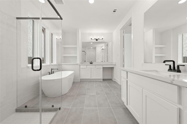 15668 Broadway Bend Drive, Conroe, TX 77302