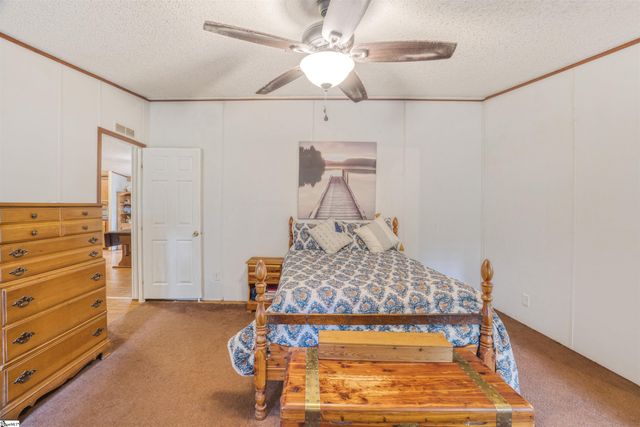 189 Farmers Hill Road, Liberty, SC 29657