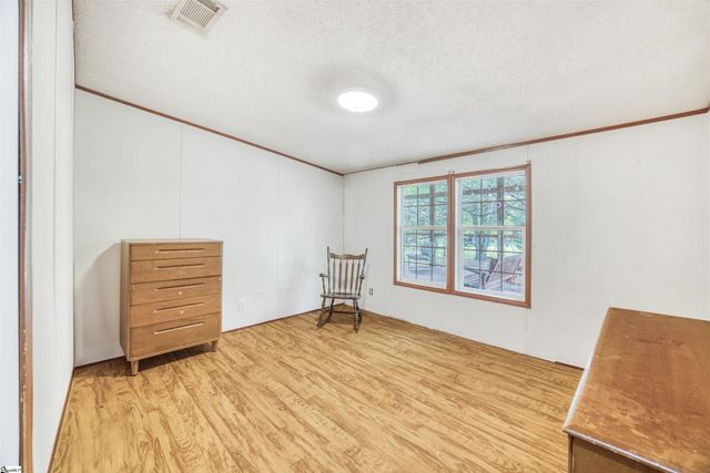 189 Farmers Hill Road, Liberty, SC 29657