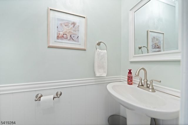 302 Columbia Common, Hillsborough Twp., NJ 08844